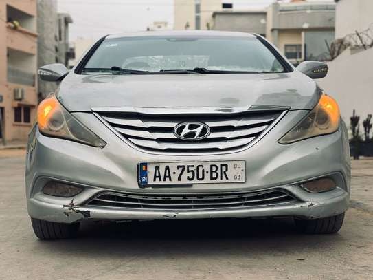 Hyundai sonata 2011 image 1
