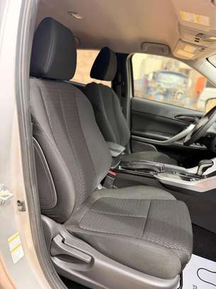 MITSUBISHI ECLYPSE CROSS AWD AWD (version 4X4) Année : 2018 image 4