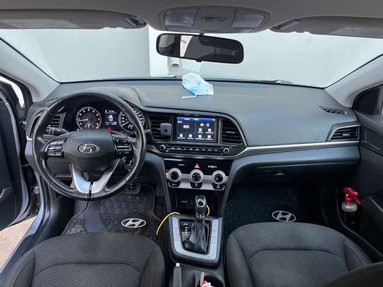 Hyundai Elantra 2020 image 12