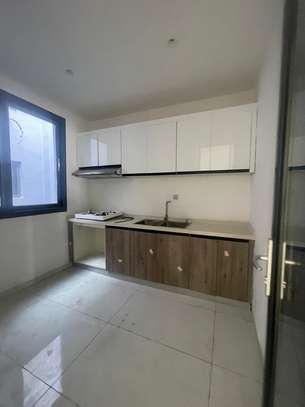 Plateaux commerciaux et bureaux à louer à Cité Keur Guorgui image 2