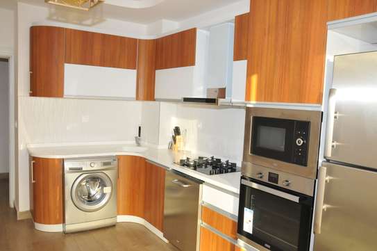 Appartement meublé à louer, longue durée image 3