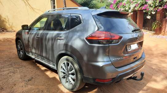 NISSAN X-TRAIL 4X4  7PL image 1