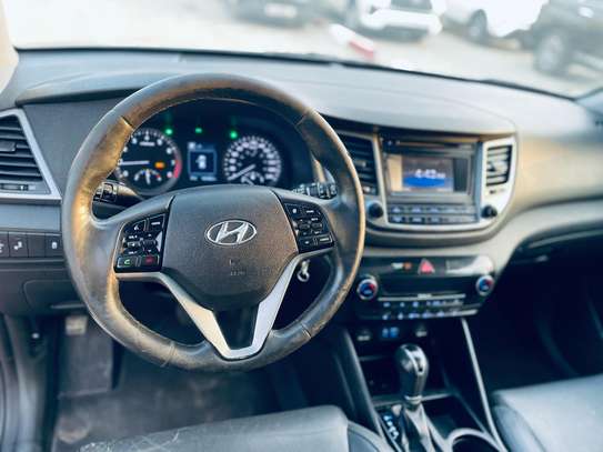 HYUNDAI TUCSON 2017 limited leuxry image 7