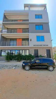 APPARTEMENT F4 NEUF A VENDRE A NGOR-ALMADIES image 1