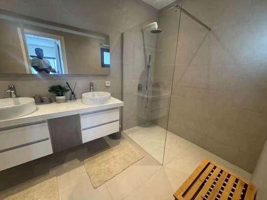 Apartement vue mer à louer aux Almadie route King watts image 6