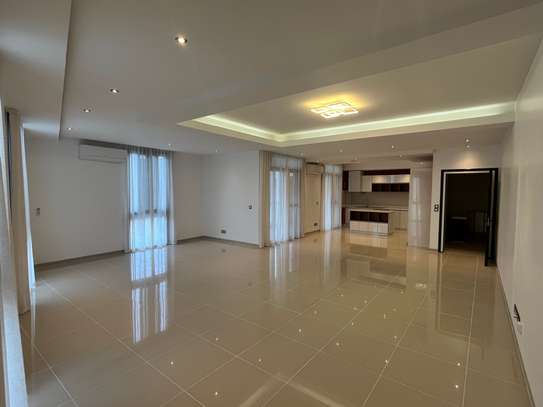 Appartement de haut standing Almadies en résidence image 4