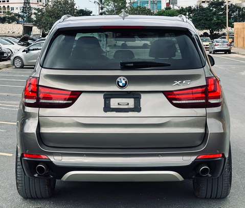 BMW X5 image 10
