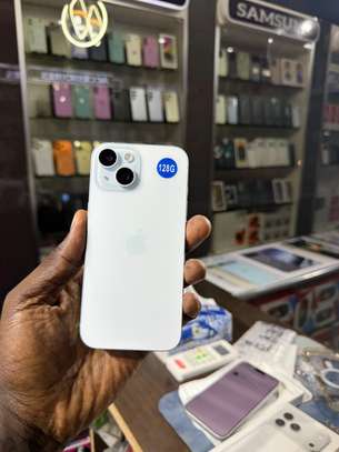 IPhone 15 image 2