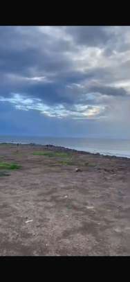 Terrain 5000m2 aux Almadies image 1