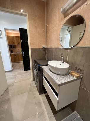 Studio meublé à louer au plateau image 11