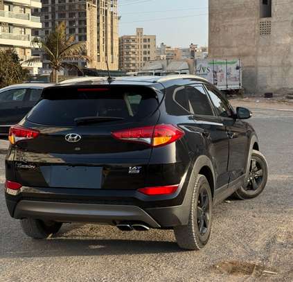HYUNDAI TUCSON 2016 image 11