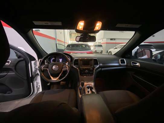 Jepp grand Cherokee 2017 image 3