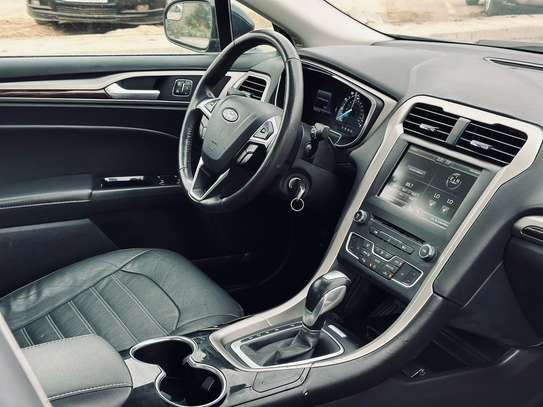 Ford fusion titanium image 14