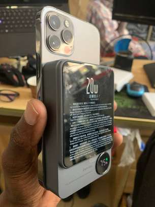Chargeur magnétique sans fil Qi mince 10000mAh image 2