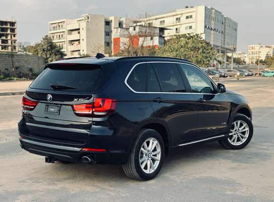 BMW X5 2015 Xdrive image 2