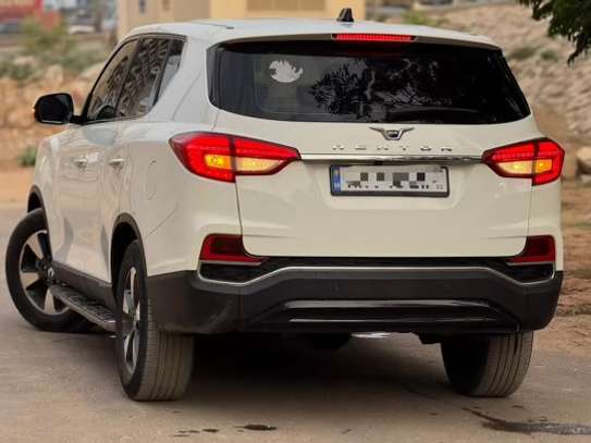 4x4 Rexton Gx4 équivalent Land cruiser NEW modèle image 2