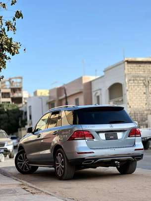 Mercedes gle 350 2018 image 4