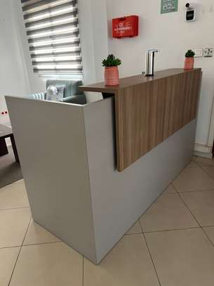 Lot de Mobilier de bureau en très bon état à vendre image 3