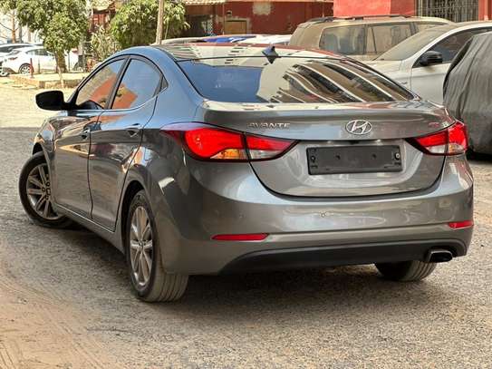 Hyundai Avante 2015 image 2