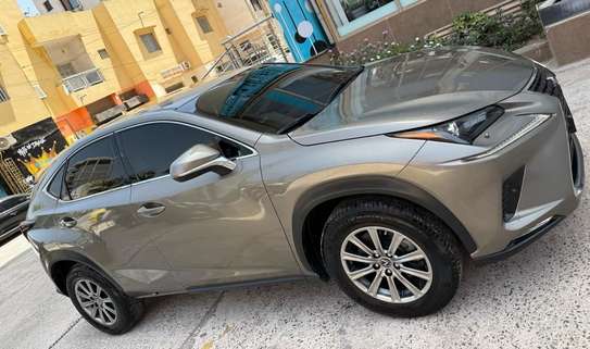 Lexus NX 200 2018 image 3