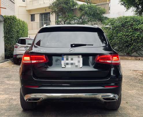 Mercedes GLC image 3