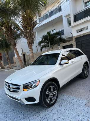 MERCEDES GLC 300, 2017 image 3
