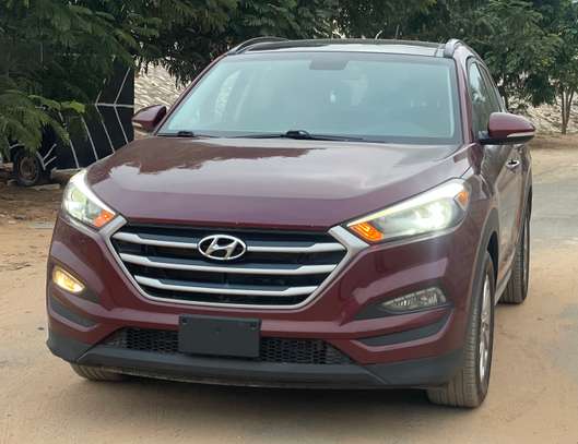 Hyundai Tucson 2017 full option image 3