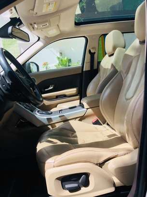 Range Rover Evoque 2015 image 10