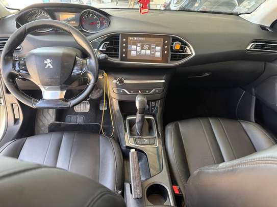 Peugeot 308 break SW image 1
