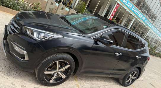 Hyundai santafe 2016 image 2