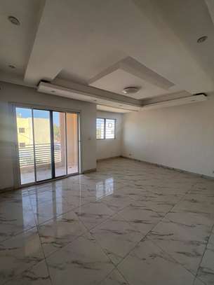 Appartement F3 à louer à Mbao image 5