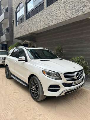 Mercedes GLE 350 image 3