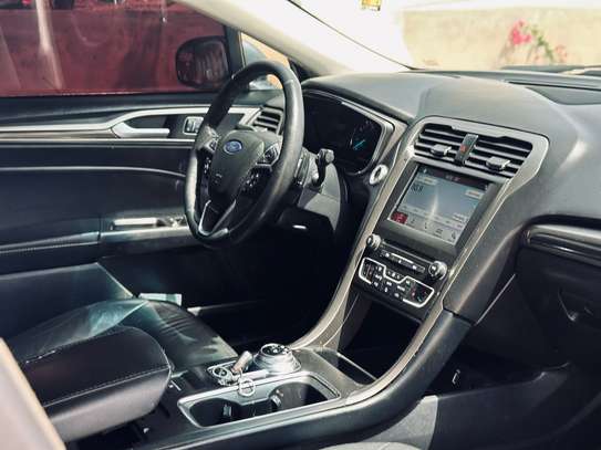 Ford fusion 2018 image 4