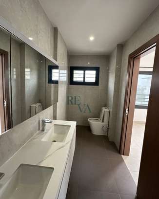 APPARTEMENT F4 À VENDRE À MERMOZ image 4