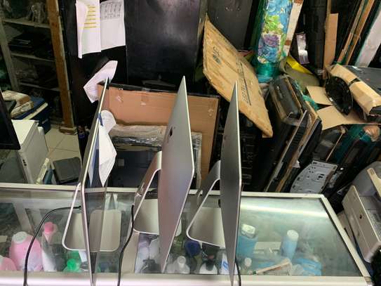 iMac Retina 2013 A1418  Core i5 /21.5 pouces image 3