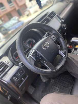toyota 4-runner 2021 image 4