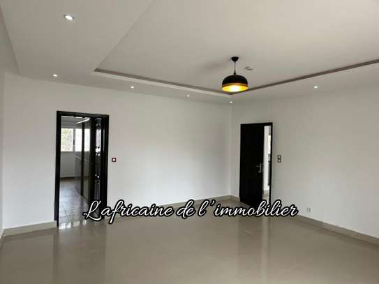 Villa à louer à Ngor – derrière chez Katia image 10