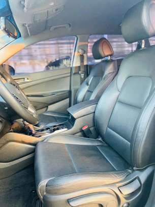 Hyundai tucson 2017 image 9