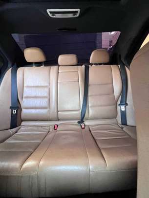 MERCEDES C300 2013 image 6