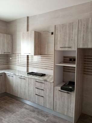 DES APPARTEMENTS ET STUDIOS A USAGE MIXTE A LOUER image 7