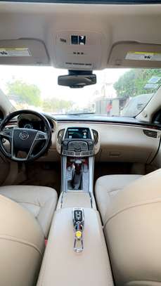 Location de voitures Buick Lacrosse image 3
