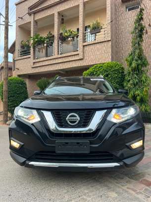 NISSAN ROGUE ANNÉE 2018 FULL OPTION image 1