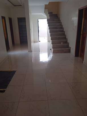 À louer  mini studio – Sicap Keur Massar image 6