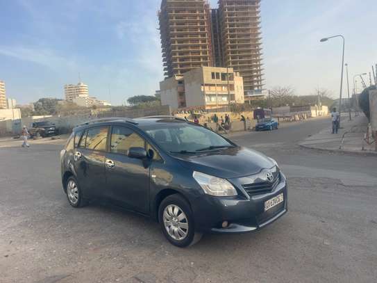 Toyota verso 7 please image 5