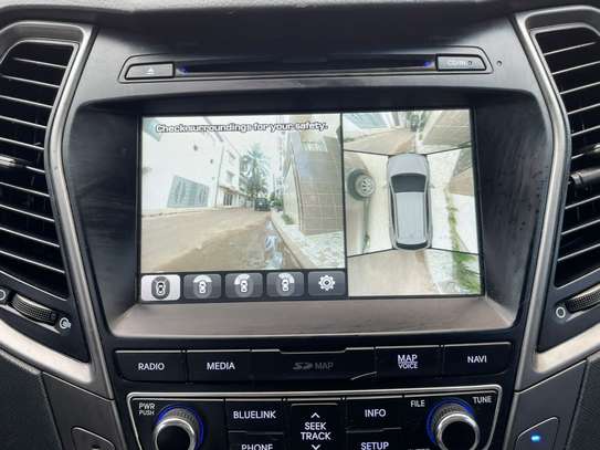 HYUNDAI SANTAFE 2017 image 10