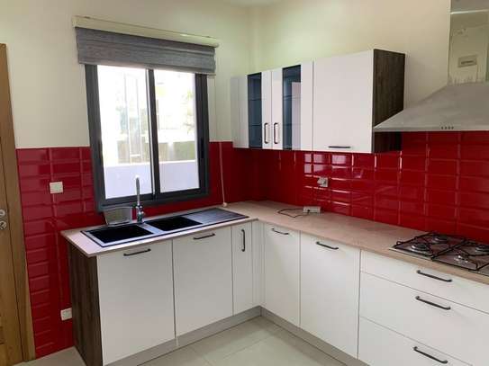 À LOUER - Appartement F4 moderne – Mermoz image 7