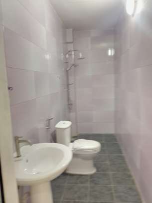 Grand appartement neuf a Keur Massar image 14