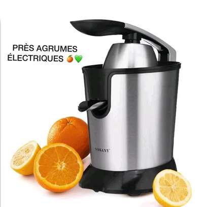 Presse agrume électrique image 2