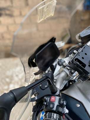 R 1250 R image 5