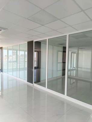 PLATEAUX DE BUREAUX À LOUER image 10